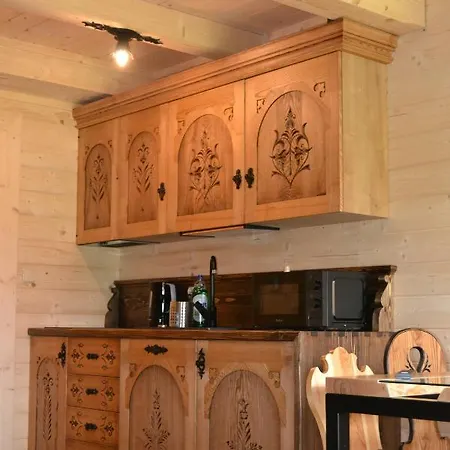 Alpesi faház Widokowe Kowalski - Smith's Wooden Challets *