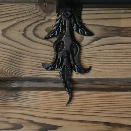 Alpesi faház Widokowe Kowalski - Smith's Wooden Challets *